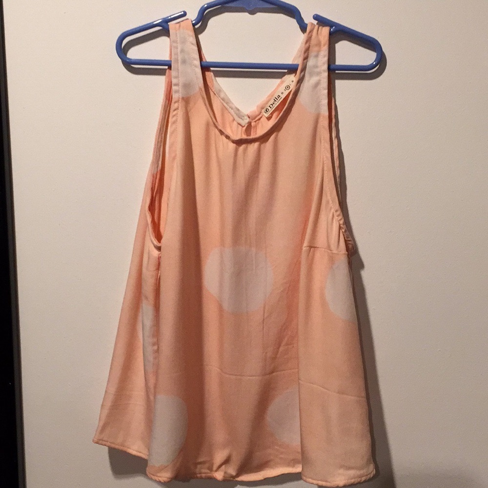 NWOT DELLA POLKA DOT BUTTERFLY BACK CROP TOP